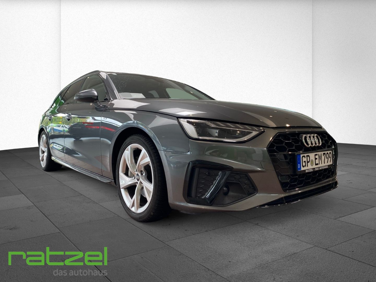 Fahrzeugabbildung Audi A4 2.0 TDI Avant S line 40 TDI S tronic El. Pano