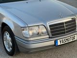 Mercedes-Benz W124 E320 / 1995 / 10.600KM - Mercedes-Benz 320: Limousine