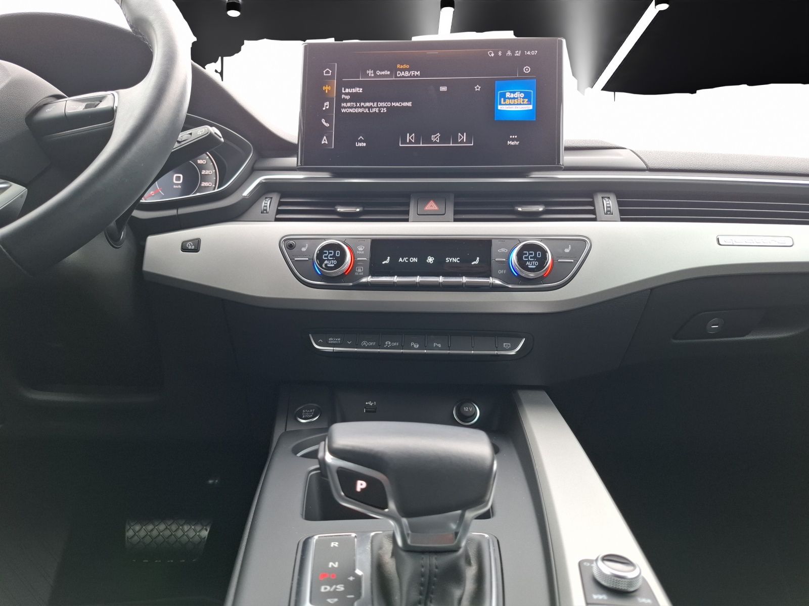 Fahrzeugabbildung Audi A4 Avant 40 TDI advanced quattro S-tronic STH Ma