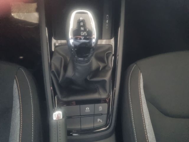 Fahrzeugabbildung SKODA Scala 1.0 TSI DSG Tour NAVI LED-MATRIX KAMERA AC