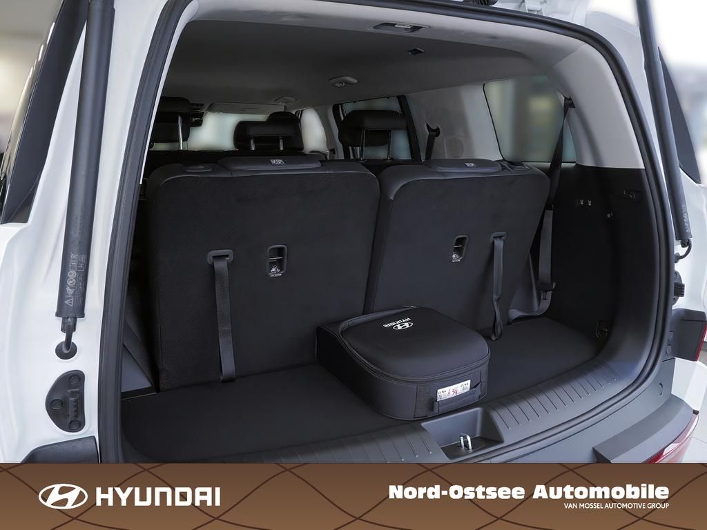 Fahrzeugabbildung Hyundai SANTA FE PHEV SIGNATURE DigitalKey 360° el. Heck