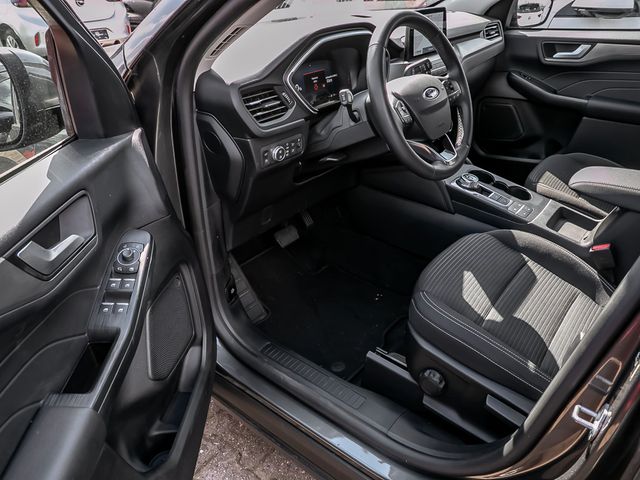 Ford Kuga 2.5 Plug-In Hybrid Titanium Stauassistent