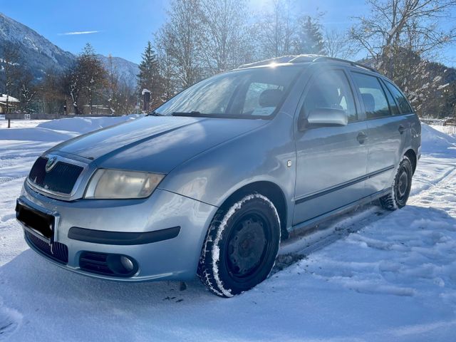 Skoda Fabia Combi 1.4 16V 55 kW Ambiente Ambiente