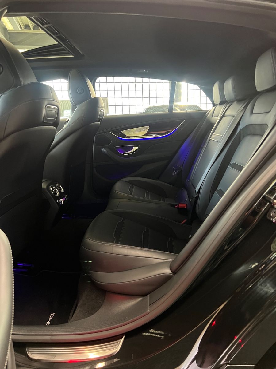 Fahrzeugabbildung Mercedes-Benz AMG GT 4-trg. 63 S 4Matic+ *SCHIEBEDACH*SITZBEL*