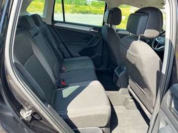 Volkswagen Tiguan - 7