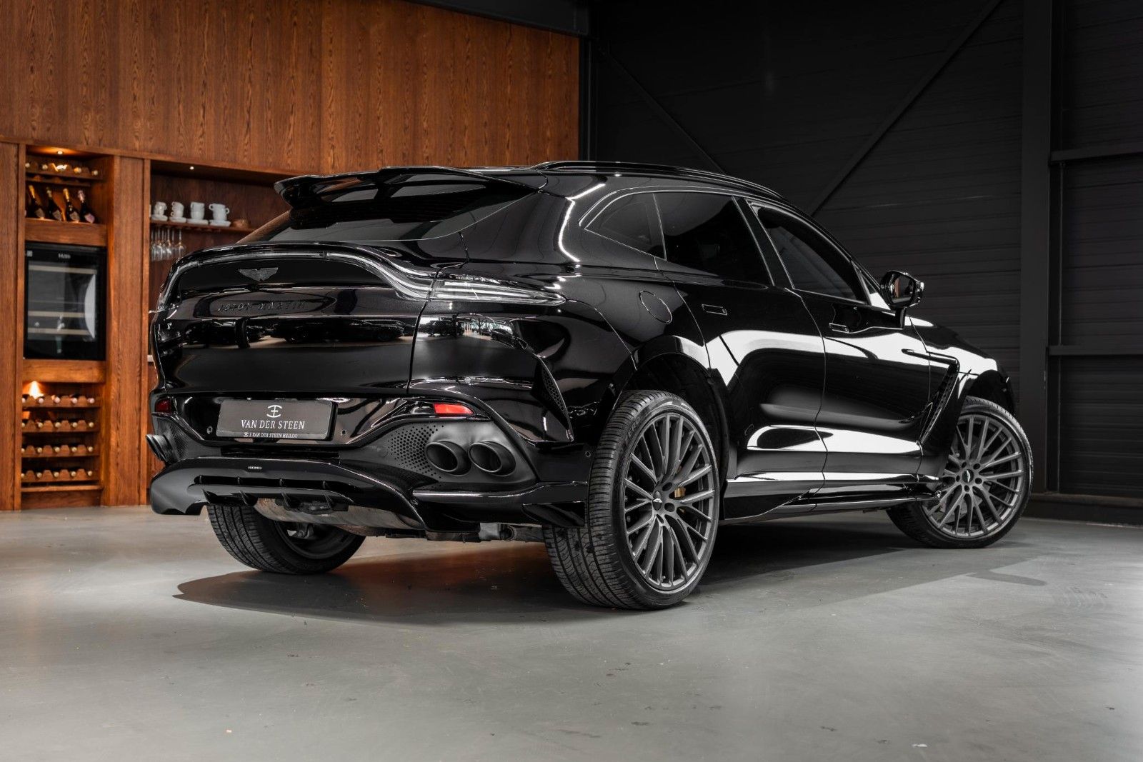 Aston Martin DBX 4.0 V8 DBX707 imagem 2