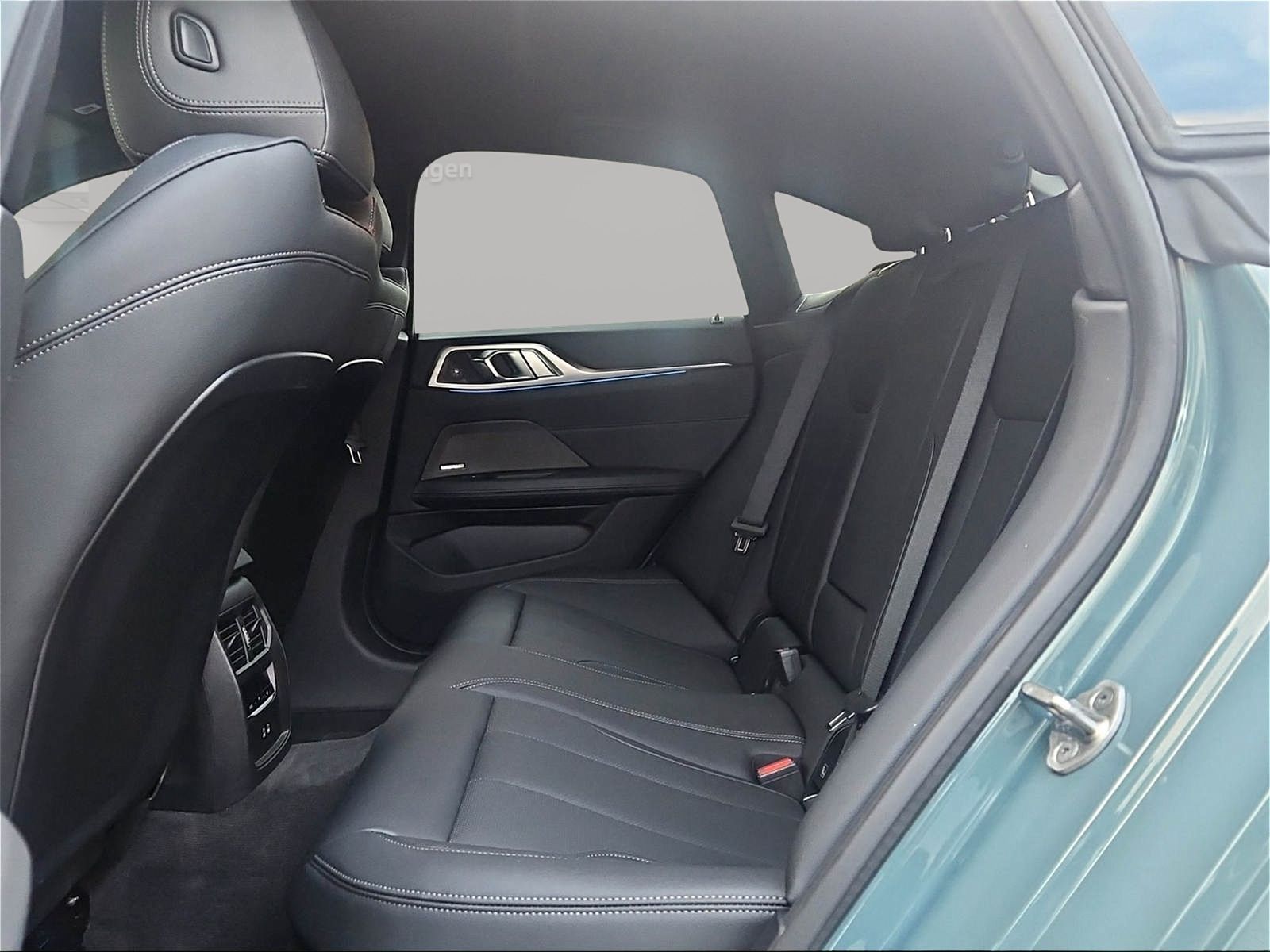 BMW i4 - Bild 9