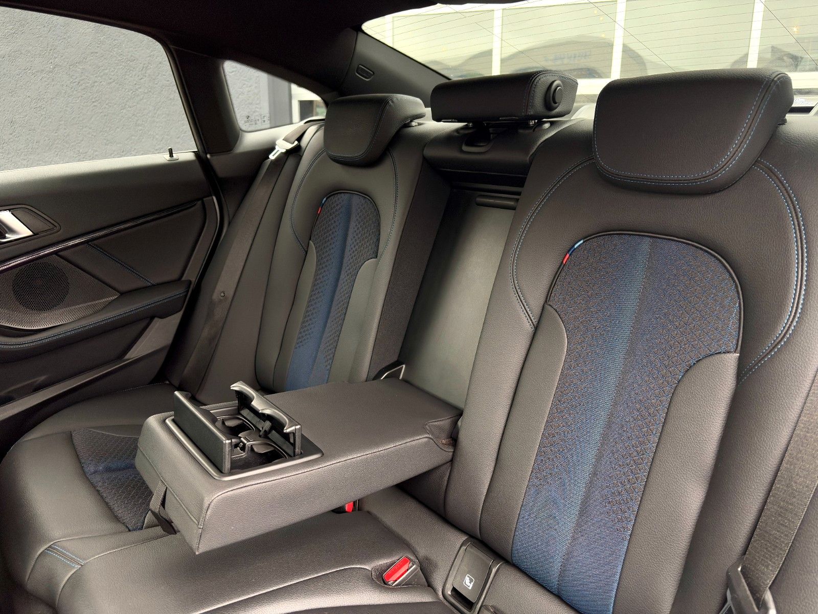 Fahrzeugabbildung BMW 220i Gran Coupé xDr M Sport HIFI CAM KZG CarPlay