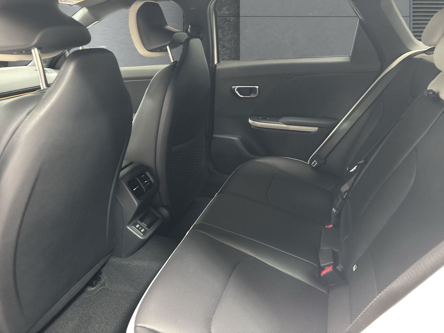 Kia K4 - Bild 9