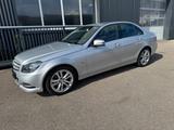 Mercedes-Benz C 180 CGI BlueEfficiency*Auto*Klima*Navi*TLeder - Mercedes-Benz C 180 Gebrauchtwagen in Stuttgart