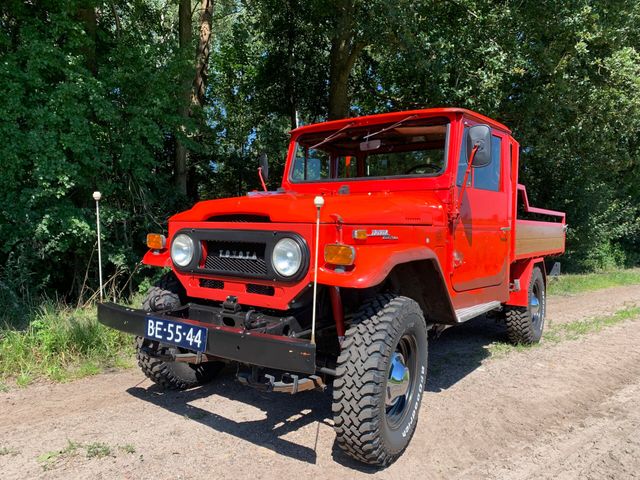 Toyota Land Cruiser FJ45 Pick-up Pritsche 1970