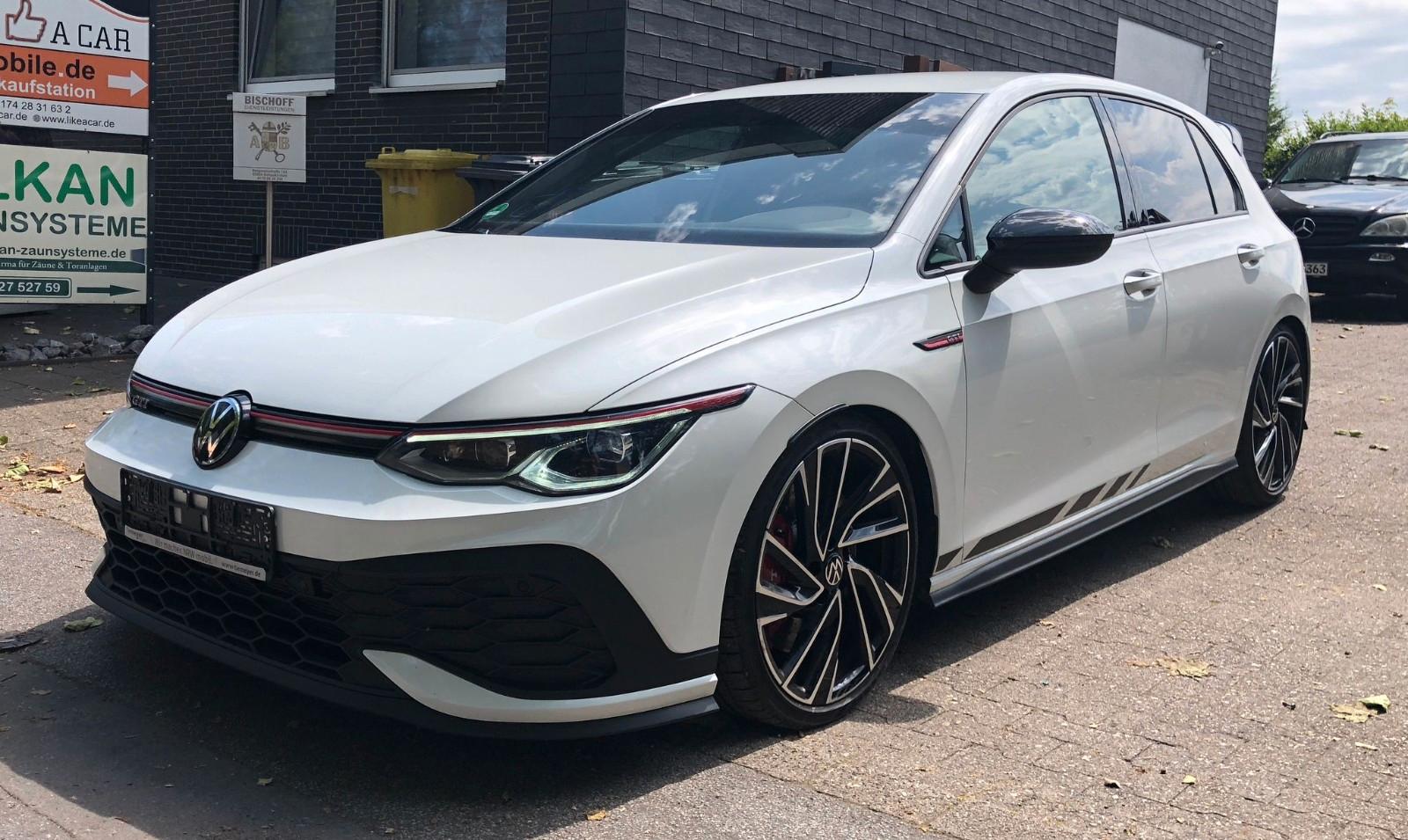 Volkswagen Golf VIII Lim. GTI Clubsport// Kamera// Navi//
