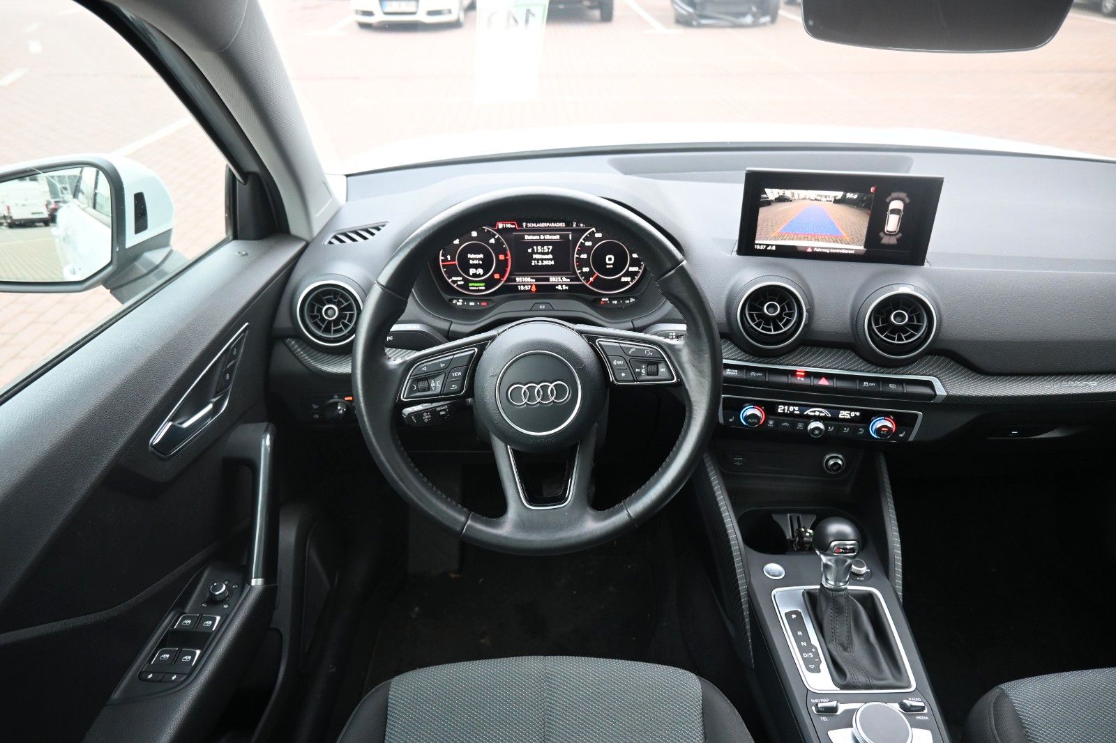 Fahrzeugabbildung Audi Q2 2.0 TDI S-tronic quattro *PANO*RFK*ACC*B&O