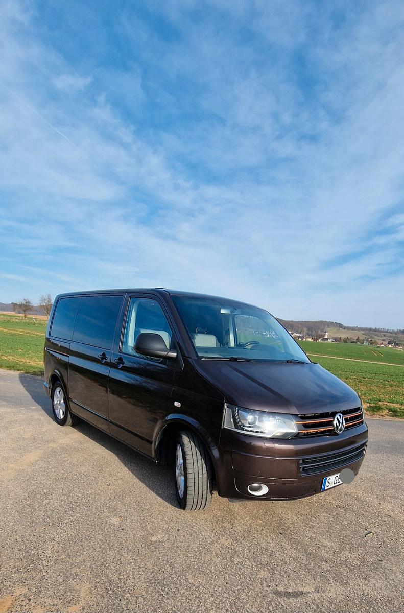 Volkswagen VW T5 Multivan 2012 2.0TDI Automatik 103kw