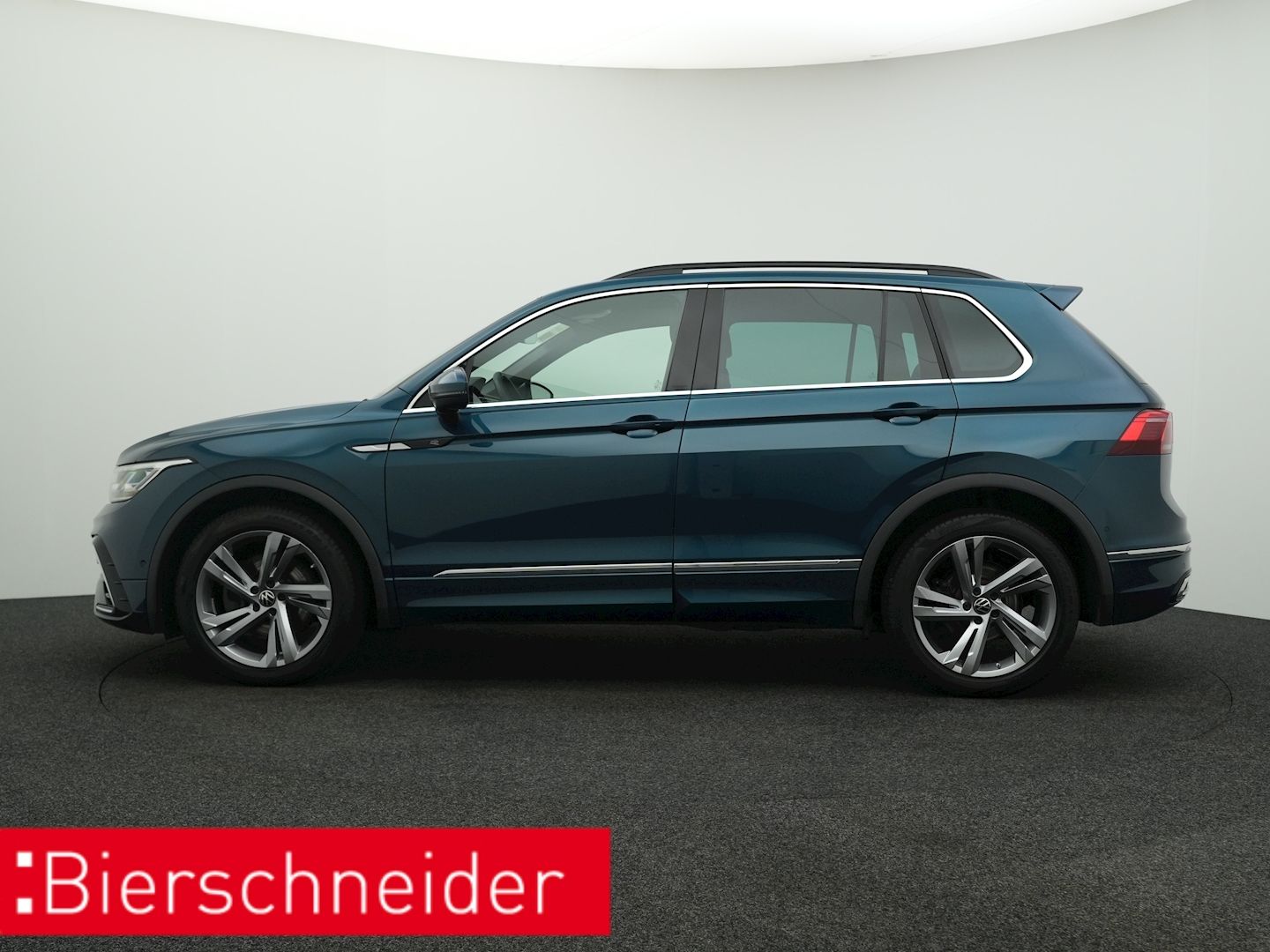 Volkswagen Tiguan 2.0 TDI DSG 4Mo. R-Line AHK PANO IQ.-LIGH imagem 3