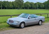 Mercedes-Benz SportLine / Automatik / Leder / nur 150.000 km - Mercedes-Benz E 200 aus 1996