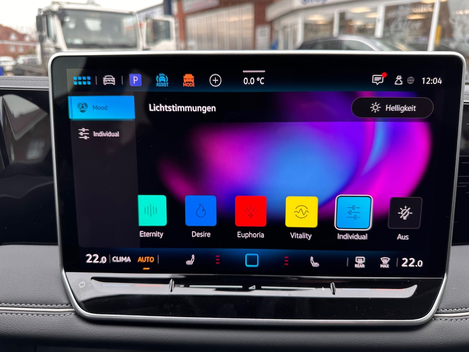 Fahrzeugabbildung Volkswagen Tiguan 2.0 TDI Elegance DSG AHK/Matrix/ACC/Navi