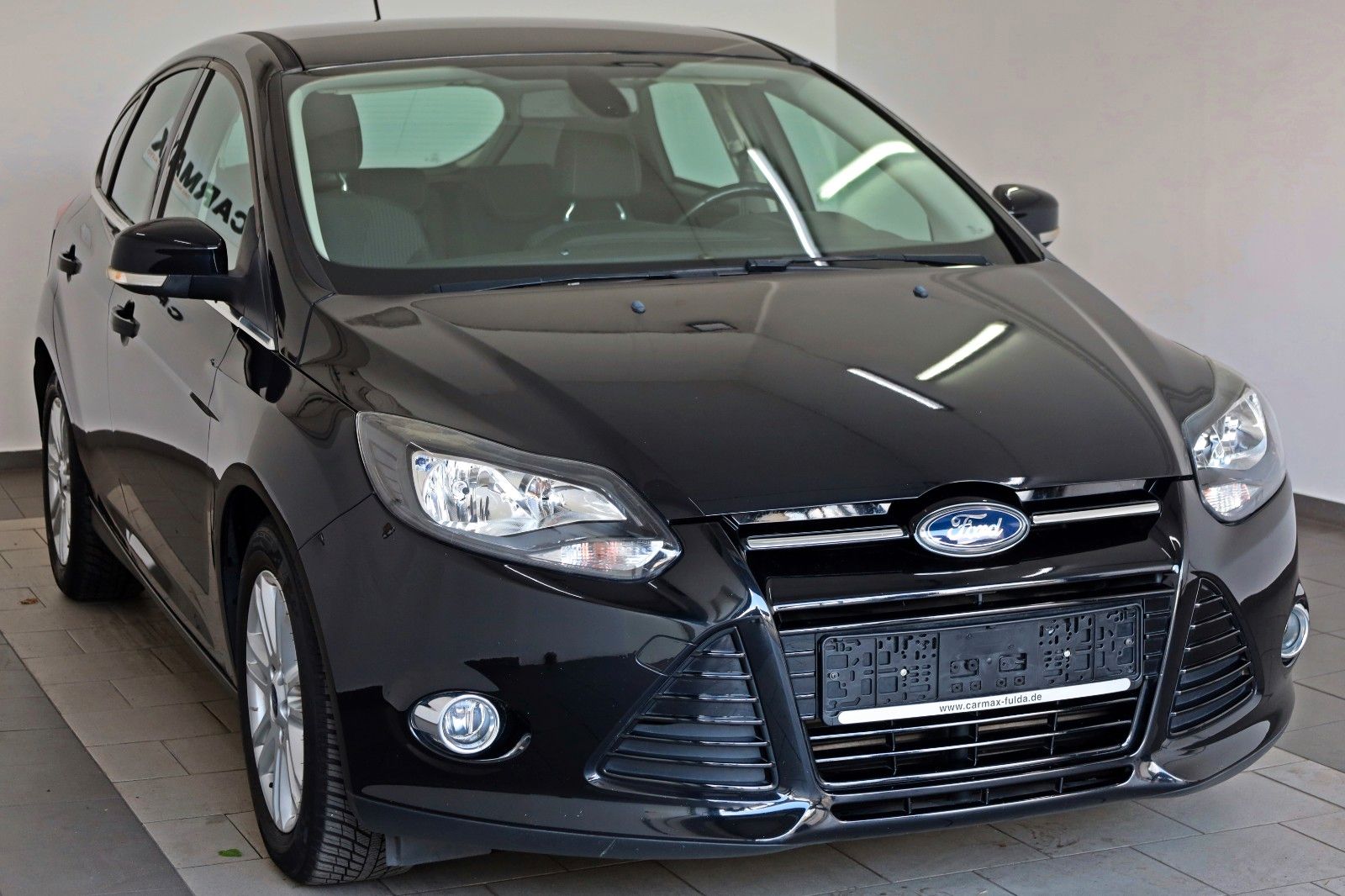 Fahrzeugabbildung Ford Focus Lim. Titanium Easy-Driver-Paket,Allwetter