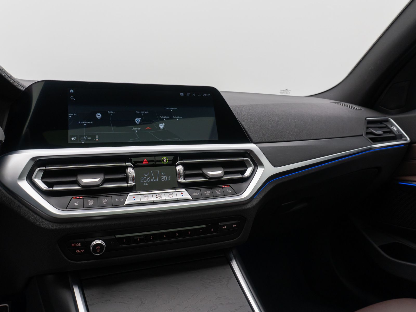 Fahrzeugabbildung BMW 330d M Sport DAB Kamera Leder ACC Alarm Pano 19"