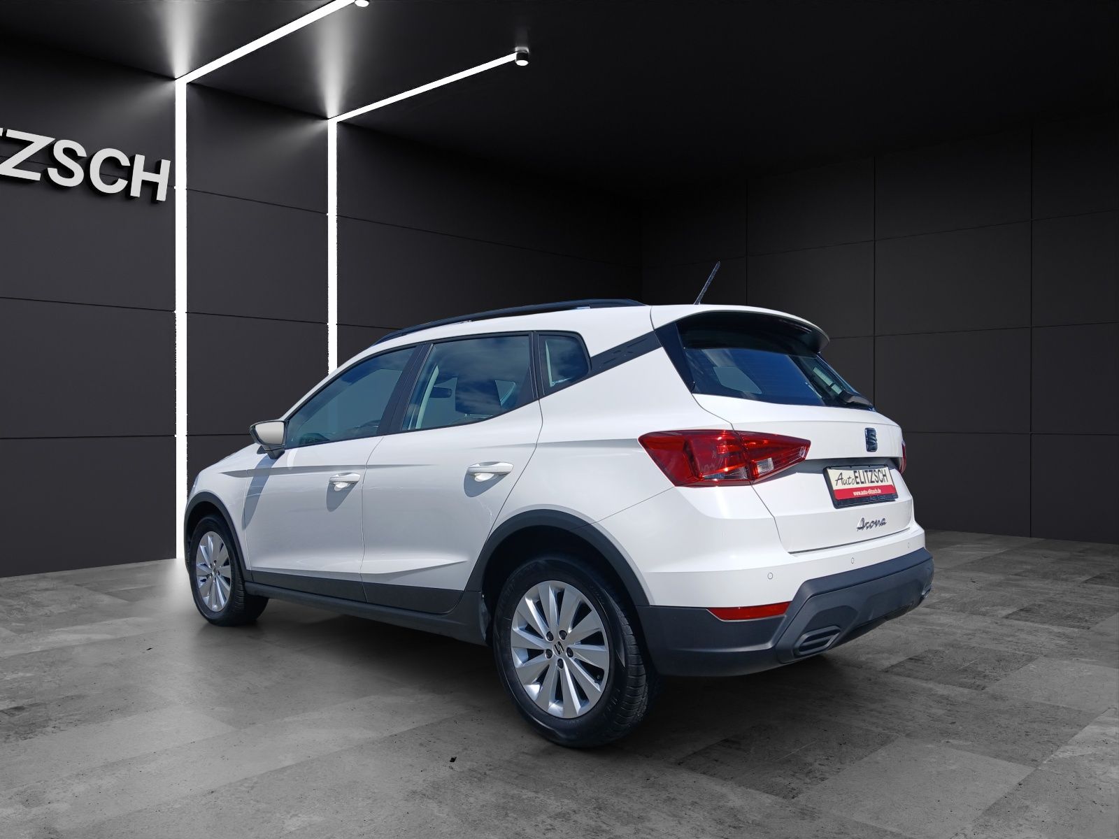 Fahrzeugabbildung SEAT Arona TSI Style LED Klima DAB GRA PDC SH LM