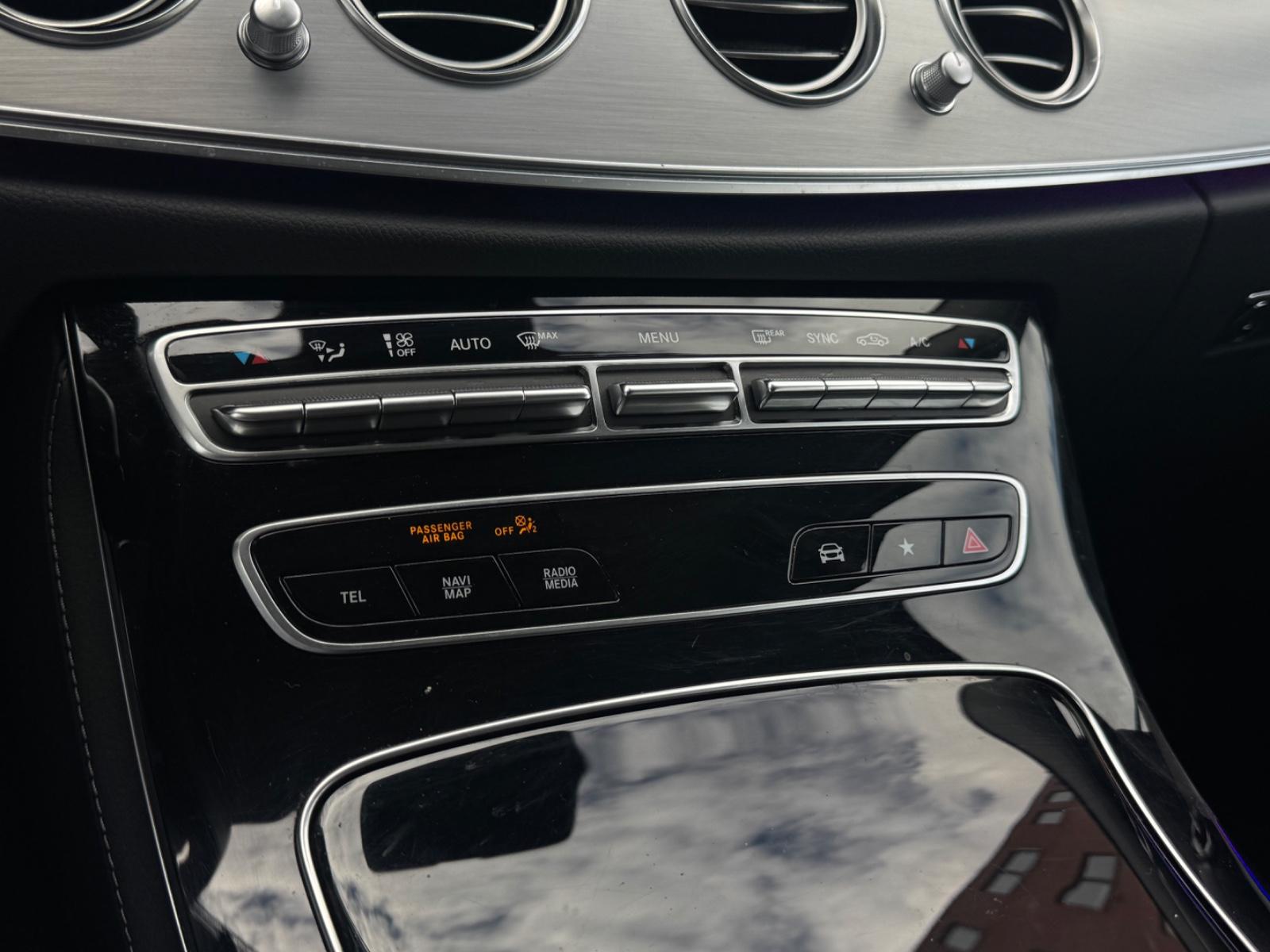 Mercedes-Benz E 220d T-Modell*NAVI*R.cam*LED*Avantgarde*Touch*