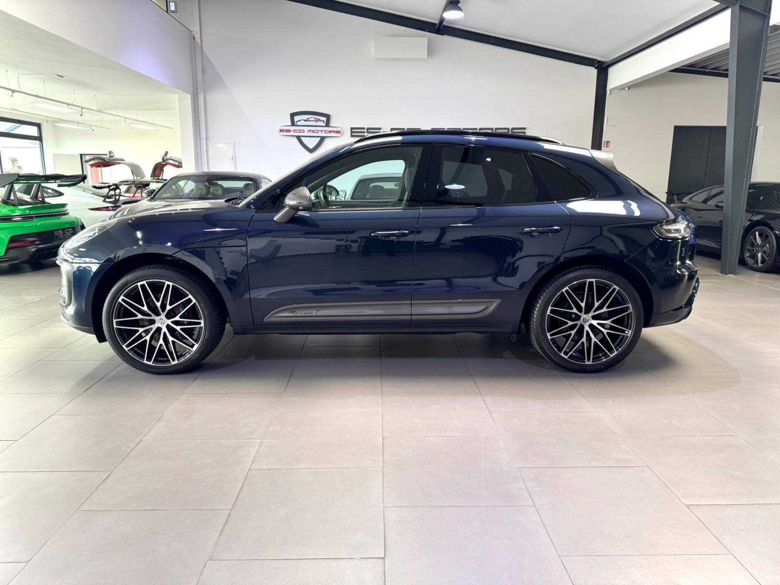 Porsche MACAN T PANO ACC KEY-GO 360°CAM BOSE PASM 21"