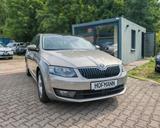 Skoda Octavia 2.0 TDI Aut.Laurin & Klement Voll Euro 6 - Skoda Octavia: Laurin Klement