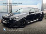 BMW M5 Limousine Carbon-Keramik B&W M-Drivers-Pack - BMW M5 in Duisburg