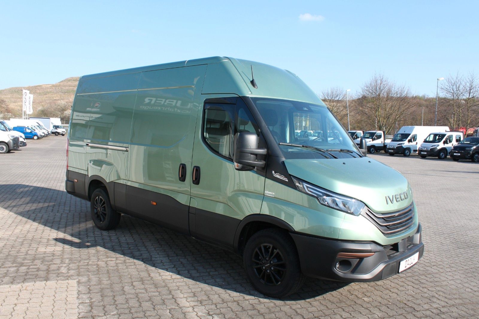 Fahrzeugabbildung Iveco Daily 35S18HA8