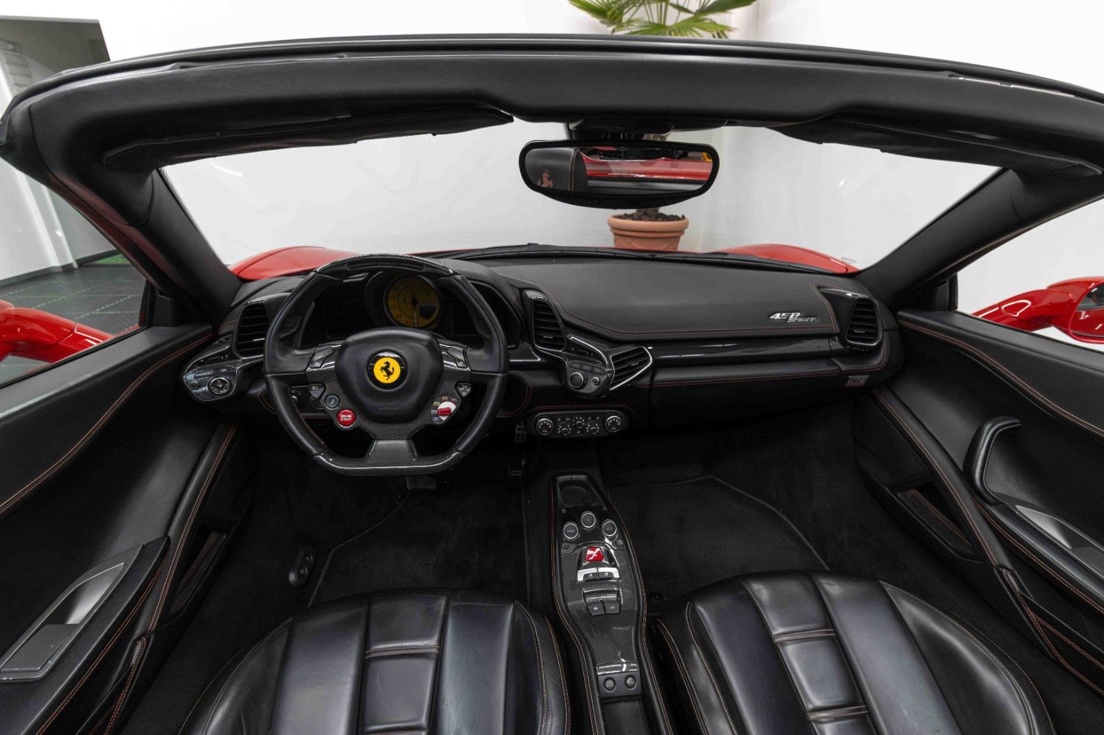 Fahrzeugabbildung Ferrari 458 Spider/LIFT/CARBON/2.HAND/DEUTSCH/