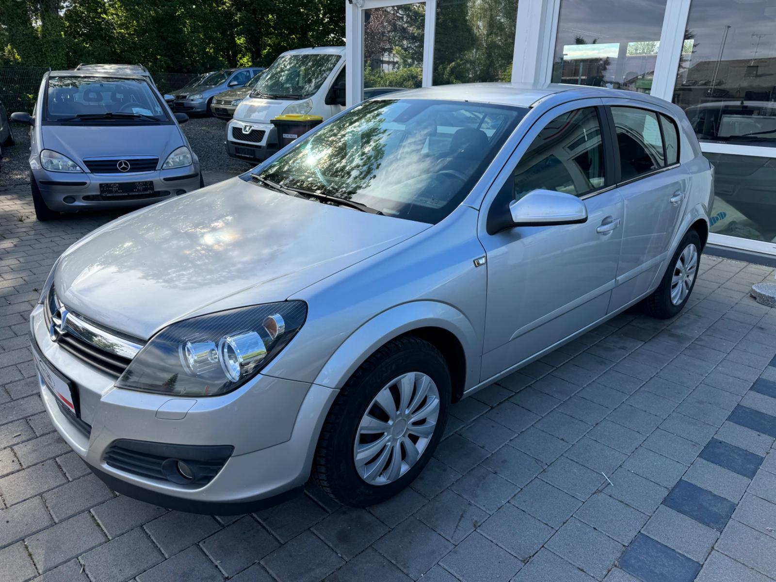 Opel Astra H Lim. Basis