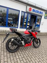 Suzuki GSX-S 125 - SUZUKI 125