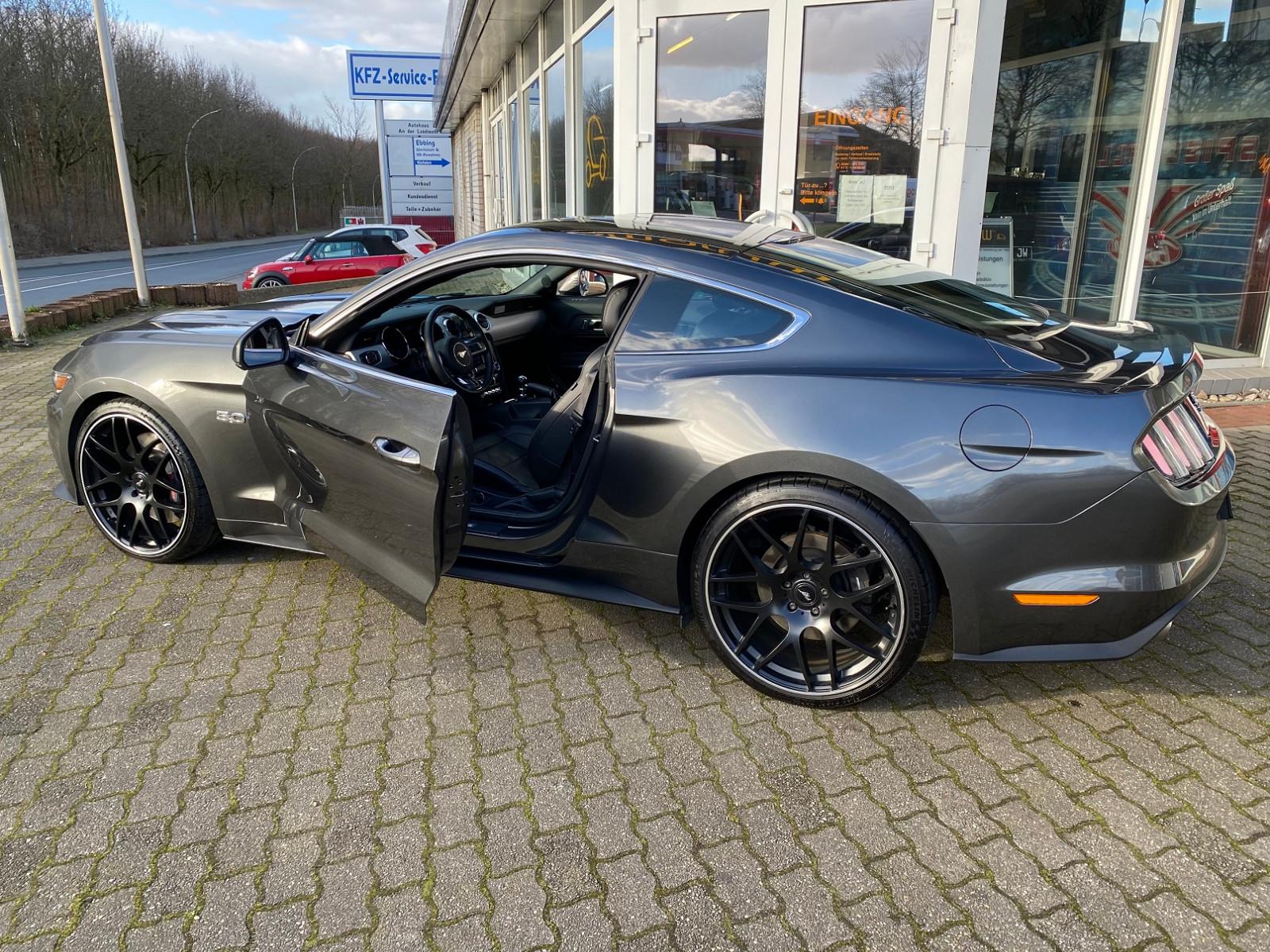 Ford Mustang GT original Hennessey HPE 700