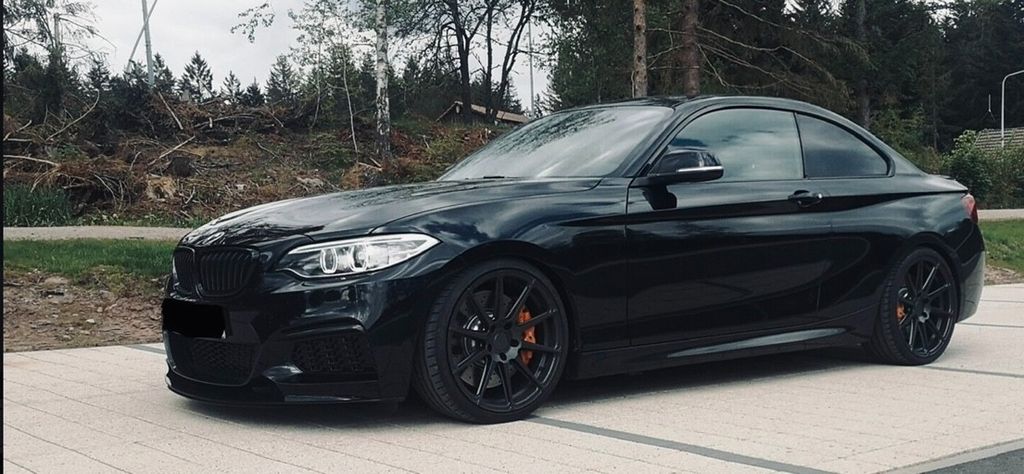 Image of BMW 228