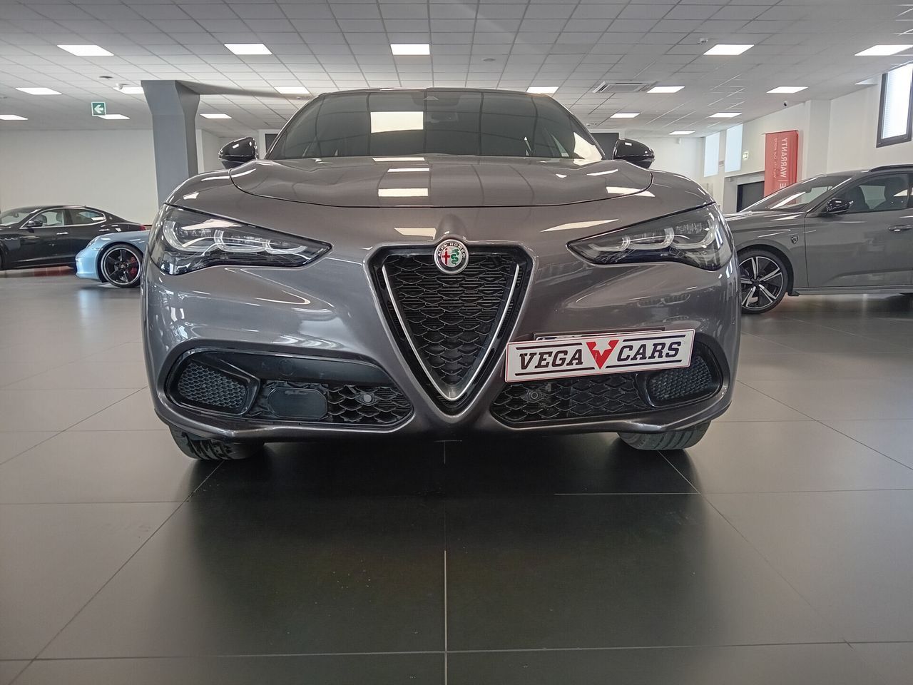 Alfa Romeo Stelvio 2.2 Turbodiesel 210 CV AT8 Q4 imagem 2