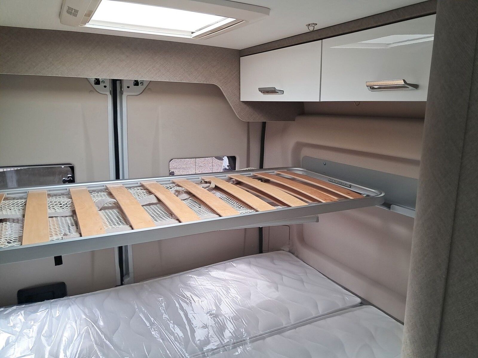 Fahrzeugabbildung Karmann Davis Lifestyle DA 591 LS Panoramadachfenster