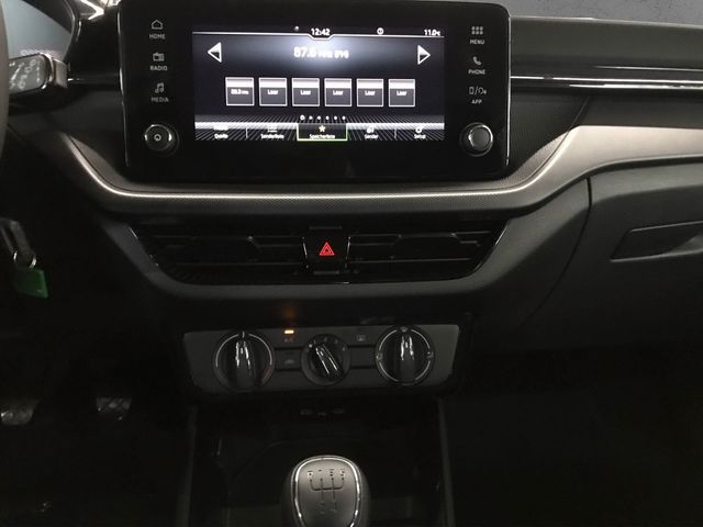 Skoda Fabia 1.0 TSI Essence *DAB*LED*KLIMA*PDChi*TEL*