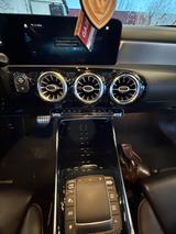 Mercedes-Benz CLA 35 AMG Mercedes-AMG CLA 35 4MATIC DCT Me... - Mercedes-Benz CLA 35 AMG: Sportwagen