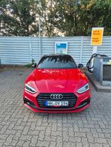 Audi A5 2.0 TDI S-Line  2 J Garantie, Service Tüv Neu - mit Diesel-Antrieb: Rot, Panorama-Dach, Limousine