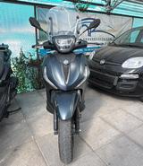 Piaggio Beverly 400 del 2022 USATO - PIAGGIO BEVERLY 400