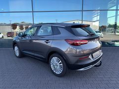 Fahrzeugabbildung Opel Grandland X 1.2 Turbo Innov Auto. LED AHK u-frei