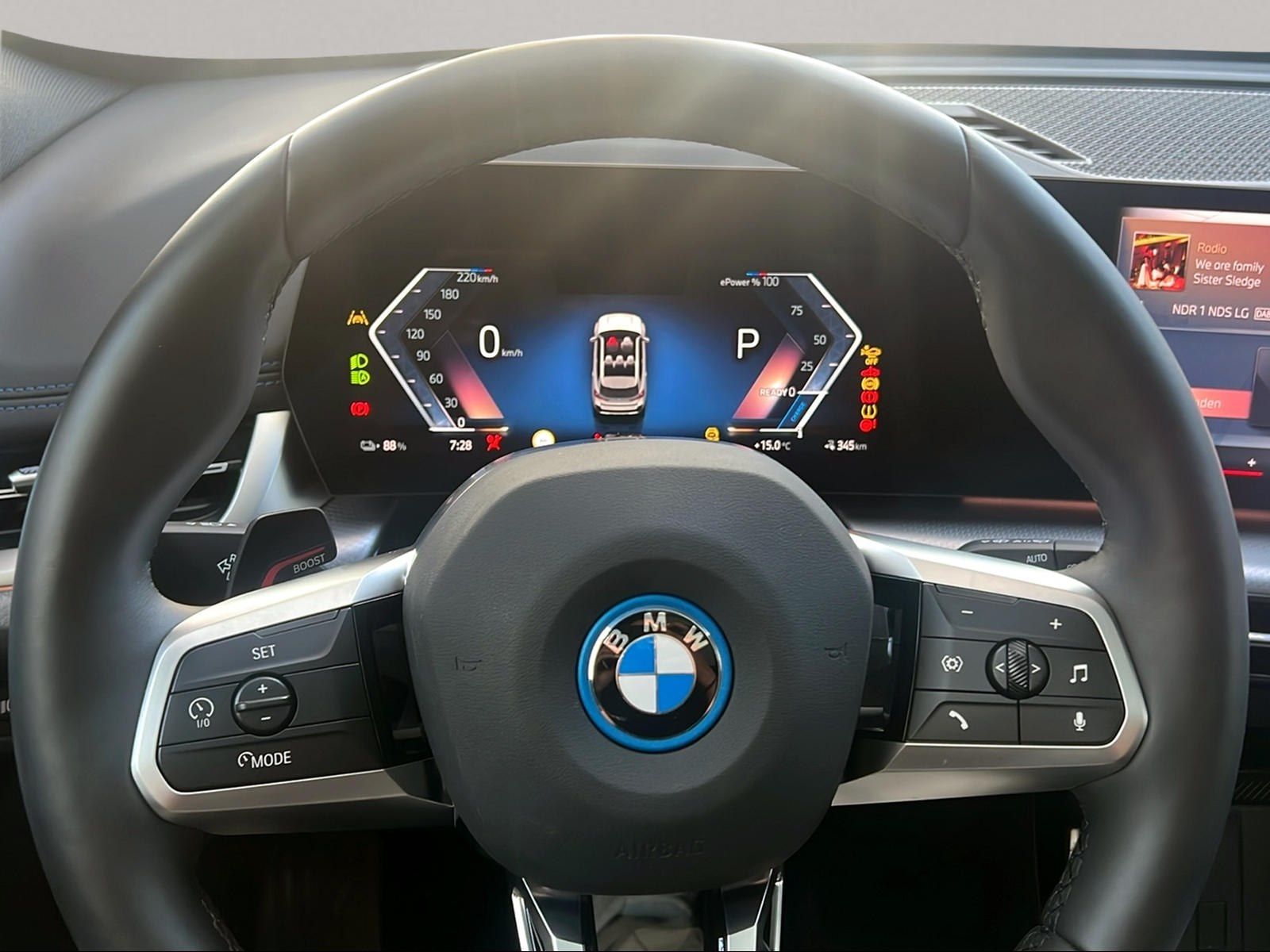 BMW iX1 - Bild 16