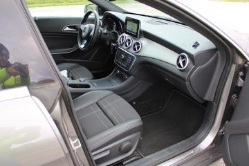 Mercedes CLA 200 - 9