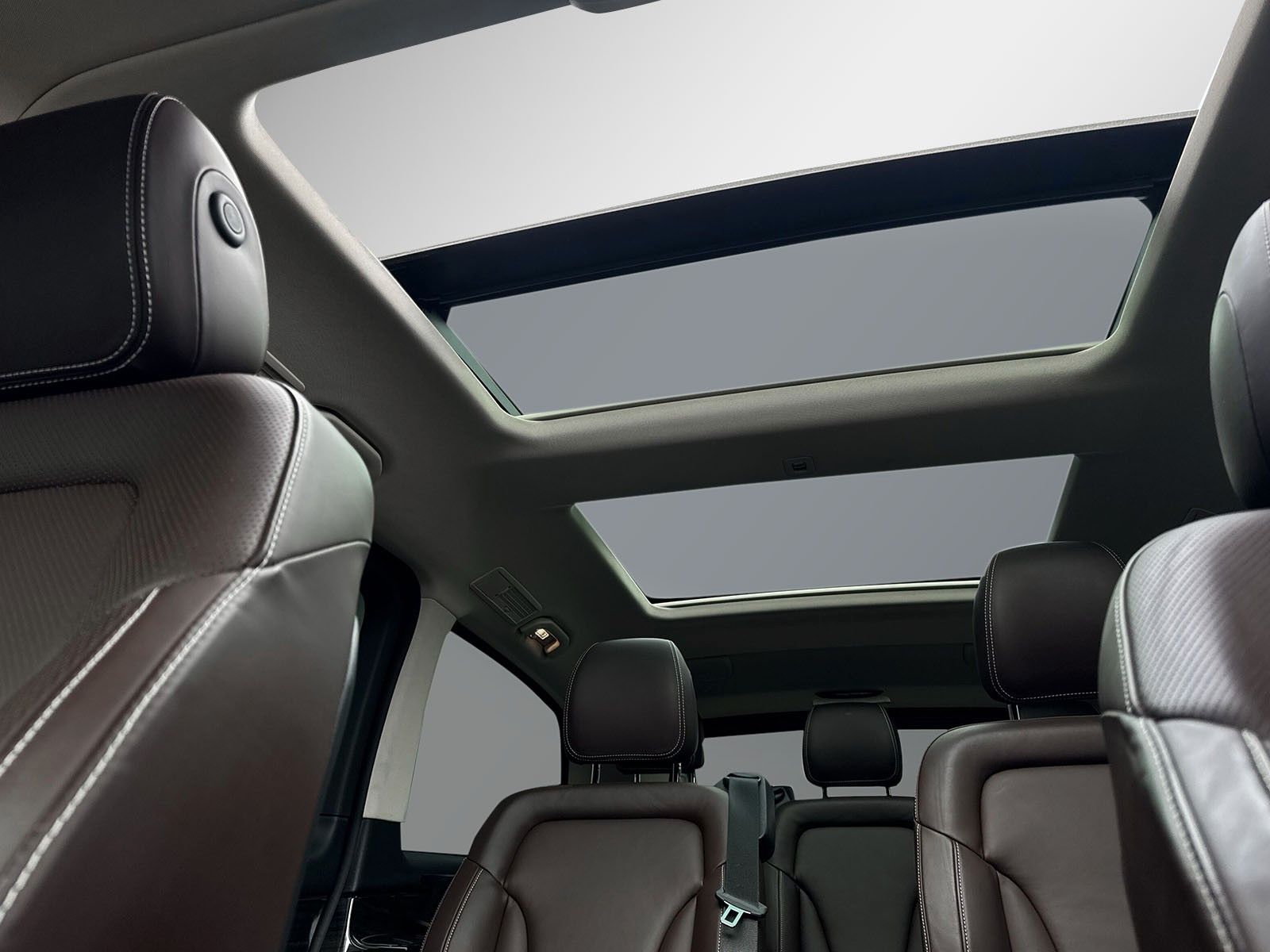 Fahrzeugabbildung Mercedes-Benz V 250 AMG-Line*StnHeiz*Pano*Leder*ACC*Burmaster*