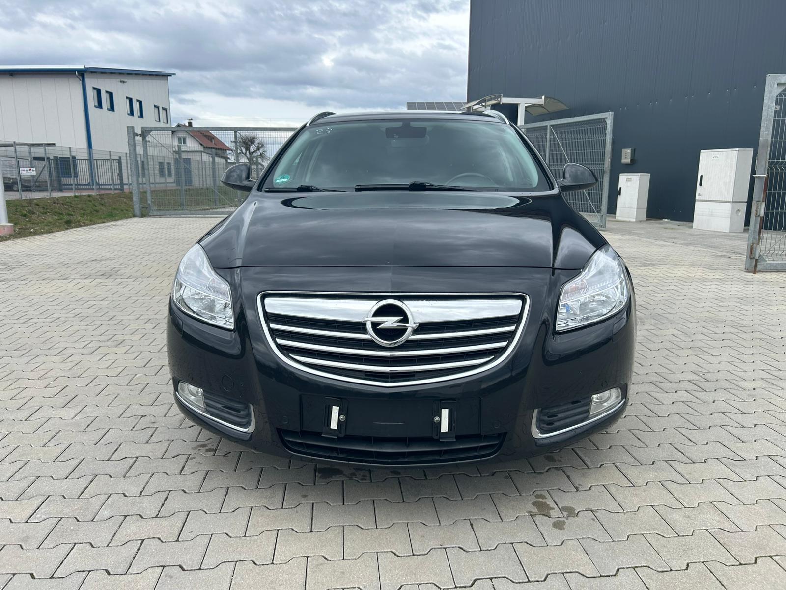 Opel Insignia 2012 — photo 7