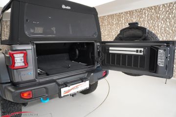 Jeep Wrangler - 8