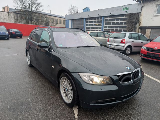 BMW 330 Baureihe 3 Touring 330d xDrive*top Zustand*