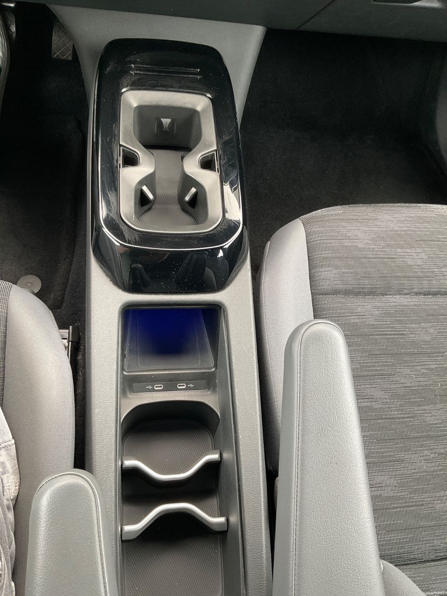 Fahrzeugabbildung Volkswagen ID.4 Pro Perf. 82 kWh 150 kW,Kamera,Navi,Sitzhei