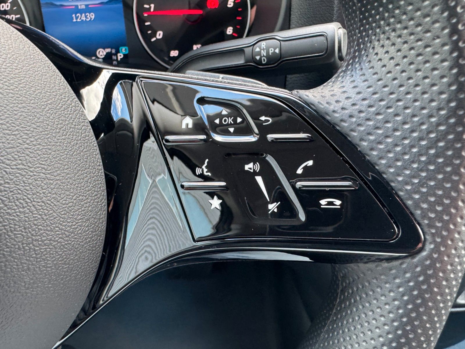 Fahrzeugabbildung Mercedes-Benz Vito 116 CDI 9G Klima Kamera AHK2,5to