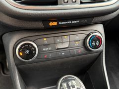 FORD Fiesta 1.1 Cool & Connect*